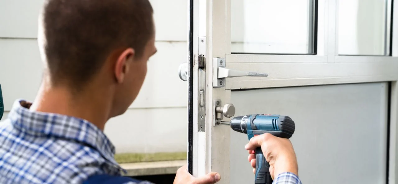 commercial locksmith